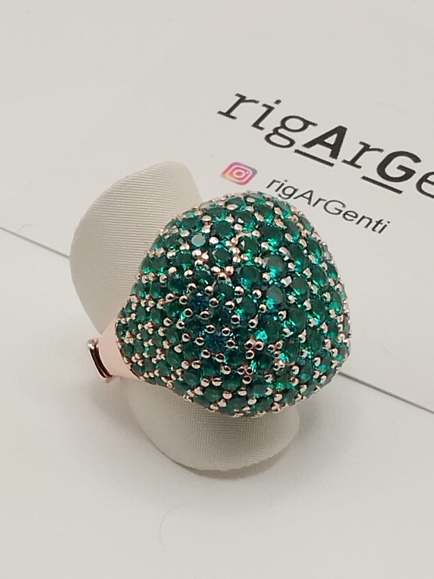 Anello Cocktail in Argento 925 con pavé di zirconi Verde Paraiba