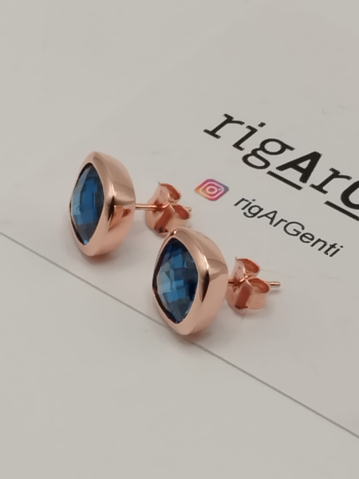 Orecchini Donna in Argento 925 rosato con zircone Blu