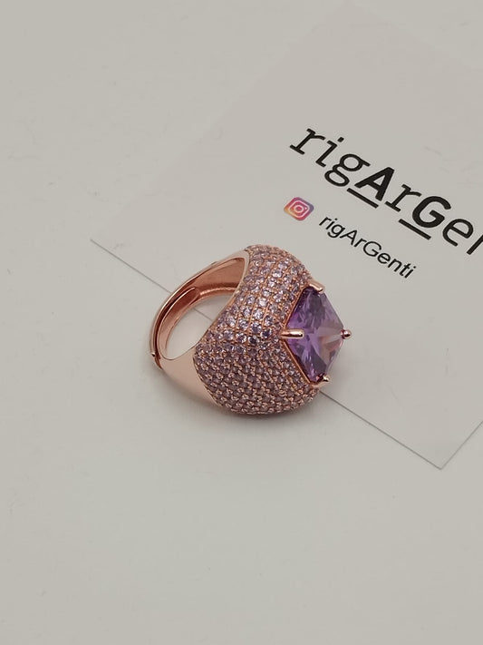 Anello in Argento 925 con zircone centrale Viola e pavè di zirconi Viola - misura 52 regolabile